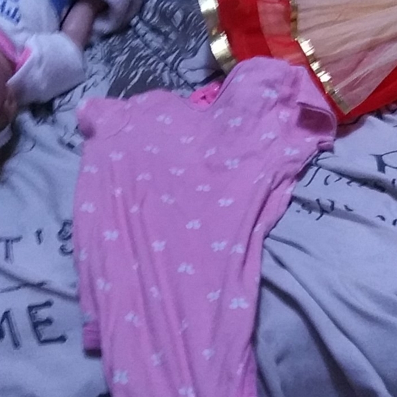 Onsie - Picture 5 of 5